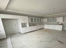 ALTINŞEHİR MAH. MANAS BATISI 4+1 ARAKAT DAİRE