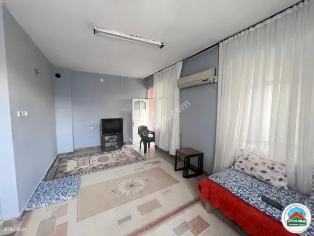 Adıyaman Sümerevler'de Satılık 389m2 Arsalı  3 Katlı Müstakil Ev