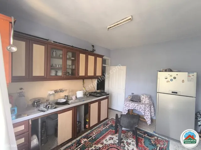 Adıyaman Sümerevler'de Satılık 389m2 Arsalı  3 Katlı Müstakil Ev