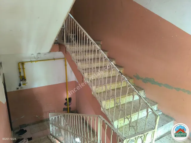 Adıyaman Sümerevler'de Satılık 389m2 Arsalı  3 Katlı Müstakil Ev