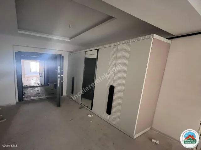  Adıyaman Sümerparkta Satılık 4+1 185 M2 Sıfır Mükemmel Daire