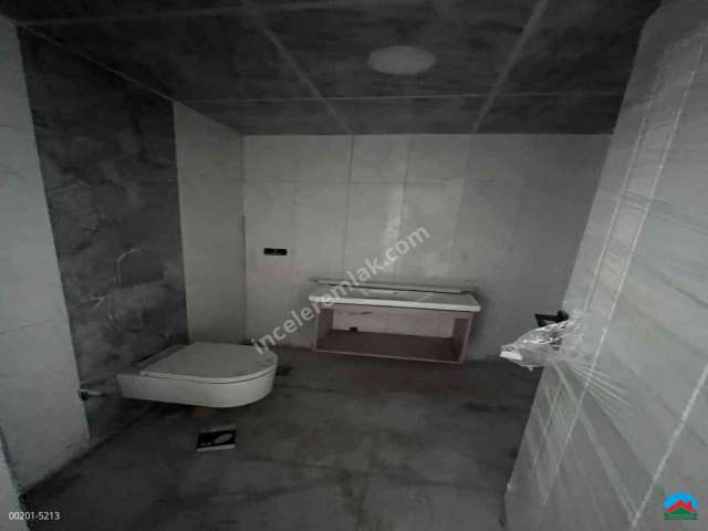  Adıyaman Sümerparkta Satılık 4+1 185 M2 Sıfır Mükemmel Daire