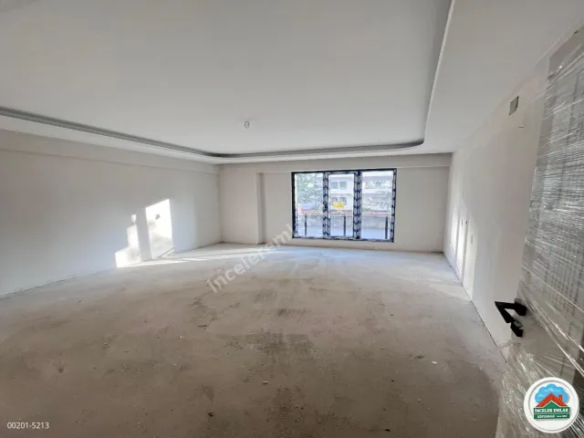  Adıyaman Sümerparkta Satılık 4+1 185 M2 Sıfır Mükemmel Daire