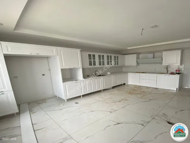 Adıyaman Altınşehir'de Satılık Manas batısı 4+1 Lüks Daire