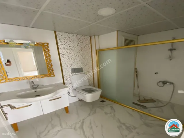 Adıyaman Altınşehir'de Satılık Manas batısı 4+1 Lüks Daire