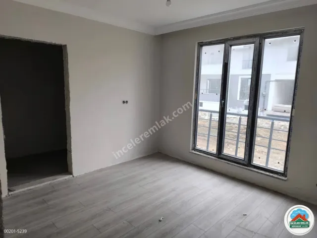 Adıyaman Sümerevler'de Satılık 150m2 Sıfır Site içi Daire