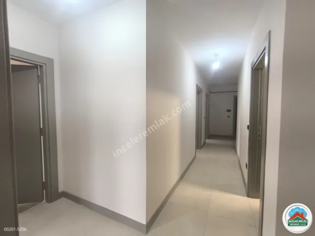 Adıyaman İndere Toki'de Kiralık Camii karşısı Arakat daire