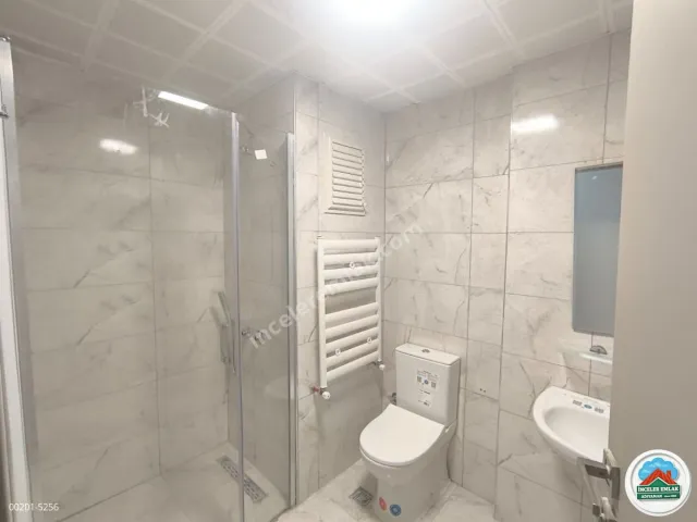 Adıyaman İndere Toki'de Kiralık Camii karşısı Arakat daire