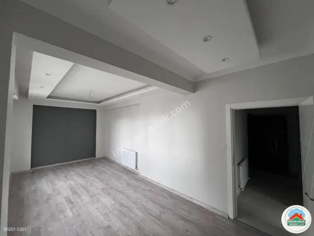 Adıyaman Yavuz Selimde Satılık 2+0 Çarşıya yakın Mükemmel Ofis