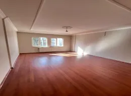 Yeni Mahalle'de Güvenli ve Geniş Yaşam: 3+1 Site İçi Arakat Daire