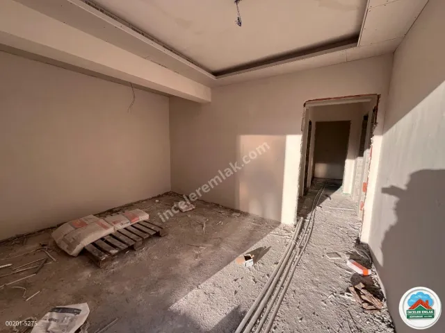 Adıyaman Turgutreis Zey Caddesinde Kiralık 2+0 70m2 Sıfır Ofis