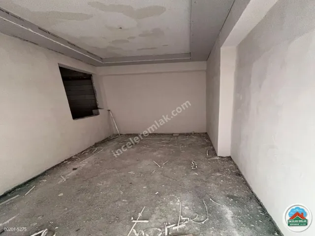 Adıyaman Turgutreis Zey Caddesinde Kiralık 2+0 70m2 Sıfır Ofis
