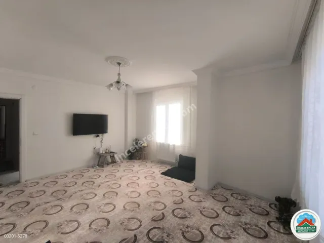Adıyaman Bahçelievler Eski Kahta cad. satılık 3+1 Arakat Daire