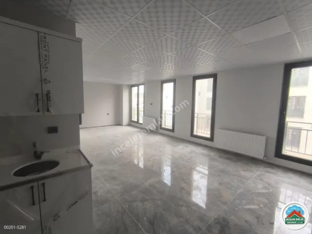 Adıyaman Atatürk Bulvarında Kiralık Mükemmel Konumlu Ofis