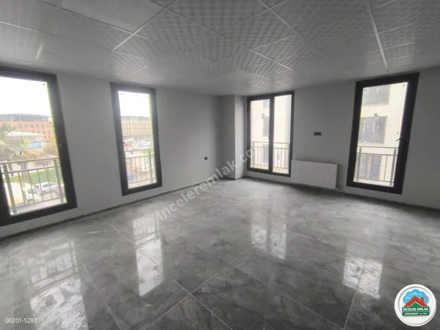 Adıyaman Atatürk Bulvarında Kiralık Mükemmel Konumlu Ofis