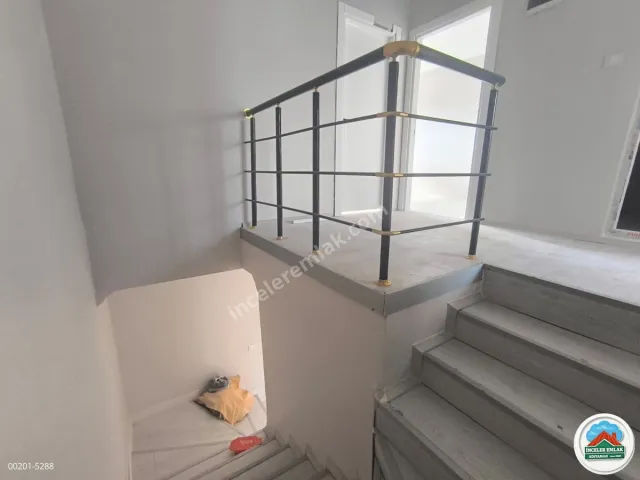 Adıyaman Bahçecik'te Satılık 200m2 arsa üzeri 3+1 Ferah Villa