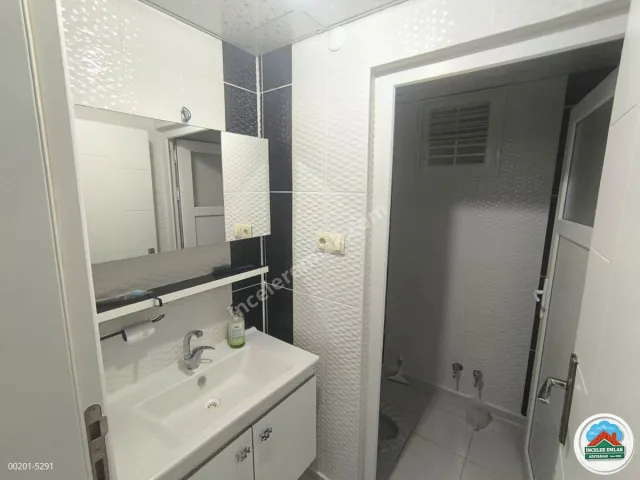 Adıyaman Malazgirt'te Satılık 4+1 Ferah Daire