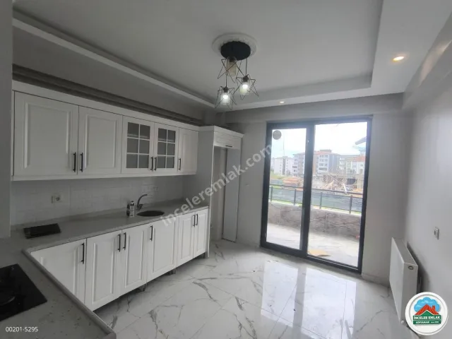 Adıyaman Karapınar flamingo yolu civarı satılık 2+1 Ferah Daire