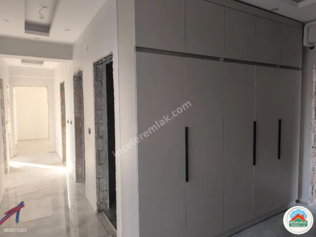 Adıyaman Altınşehir'de Satılık 3.5+1 Sıfır Yapı Fırsat Daire