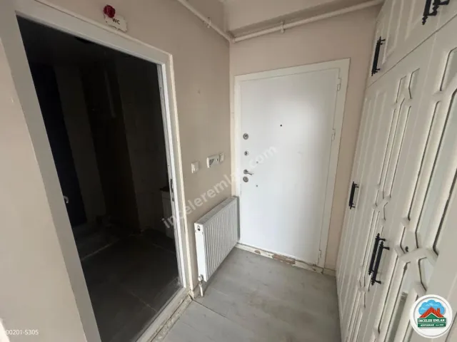Adıyaman Karapınarda Kiralık 3+1 Arakat Ferah Daire