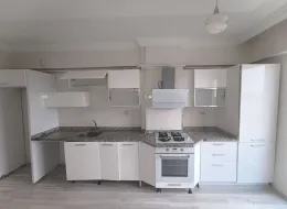 Adıyaman Siteler'de Emniyet Müdürlüğü Yanı Kiralık 3+1 Daire