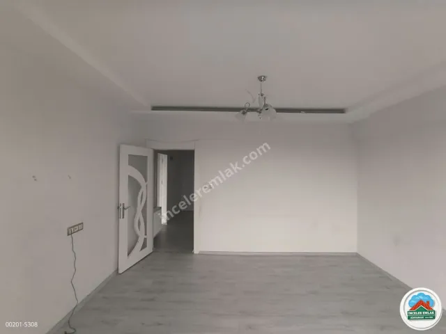 Adıyaman Siteler'de Emniyet Müdürlüğü Yanı Kiralık 3+1 Daire