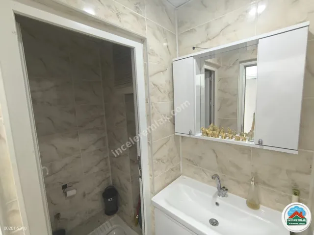 Adıyaman Yeşilyurt'ta Satılık 2+1 Arakat Ferah Daire