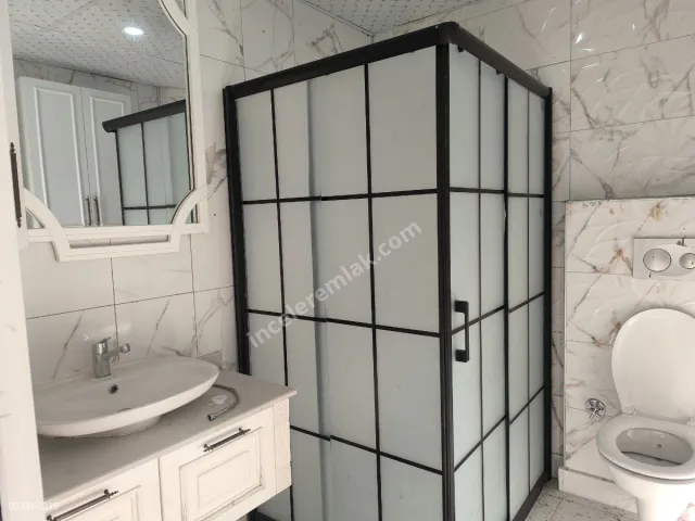 Adıyaman Yenimahallede Satılık 3.5+1 Arakat Modern Daire