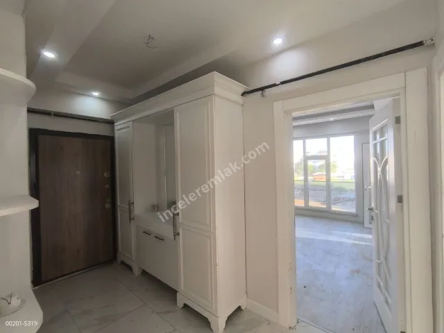 Adıyaman Yenimahallede Satılık 3.5+1 Arakat Modern Daire