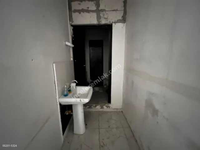 Adıyaman Turgutreiste Kiralık 80m2 İşyeri