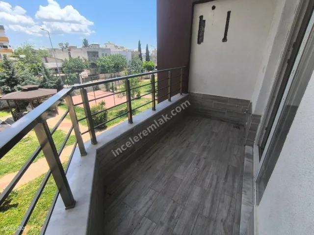 Adıyaman Malazgirtte Satılık 3.Ç.Yolu Cıvarı 3+1 145m2 Daire