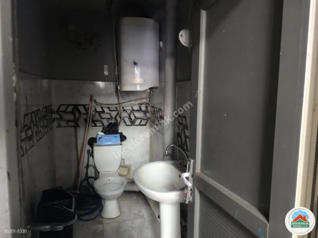 Adıyaman Hocaömerde Devren Satılık Berber Dükkanı