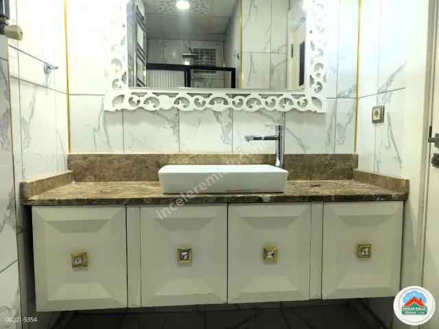 Adıyaman Altınşehirde Kiralık 2+1 Arakat Lüx Site İçi Daire