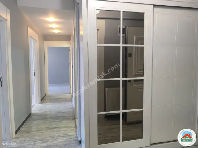 Adıyaman Altınşehirde Kiralık 2+1 Arakat Lüx Site İçi Daire
