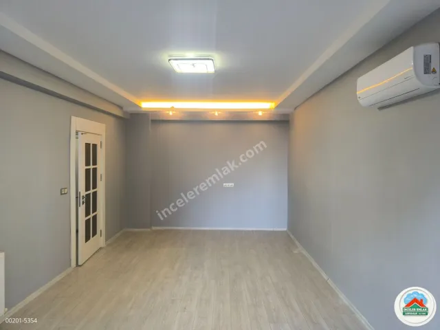 Adıyaman Altınşehirde Kiralık 2+1 Arakat Lüx Site İçi Daire