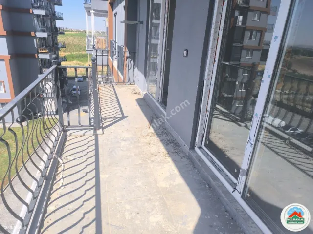 Adıyaman Altınşehirde Kiralık 3+1 Arakat Lüks Site İçi Daire