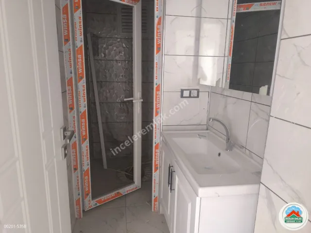 Adıyaman Altınşehirde Kiralık 3+1 Arakat Lüks Site İçi Daire