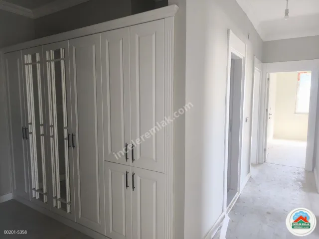Adıyaman Altınşehirde Kiralık 3+1 Arakat Lüks Site İçi Daire