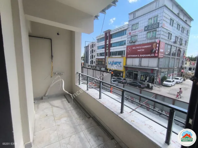 Adıyaman Turgutreis Zey Caddesinde Kiralık 3+0 Sıfır Ofis