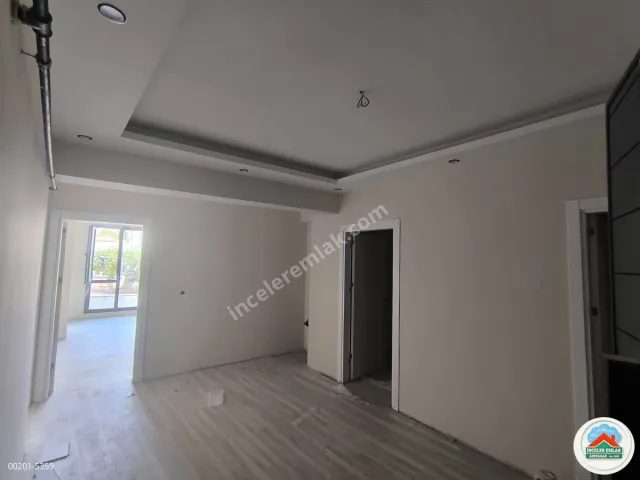 Adıyaman Turgutreis Zey Caddesinde Kiralık 3+0 Sıfır Ofis