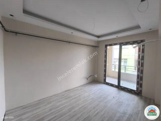 Adıyaman Turgutreis Zey Caddesinde Kiralık 3+0 Sıfır Ofis