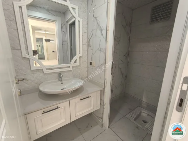 Adıyaman Yenimahallede Kiralık 3.5+1 Arakat Modern Daire