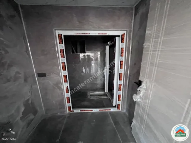 ADIYAMAN SÜMEREVLERDE BELEDİYE KARŞISI 145M2 KİRALIK DAİRE