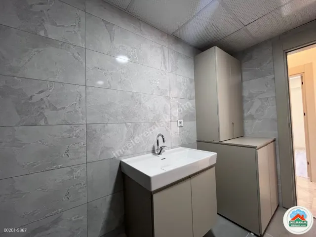 Adıyaman Altınşehir'de Satılık 3.5+1 ARAKAT SIFIR DAİRE