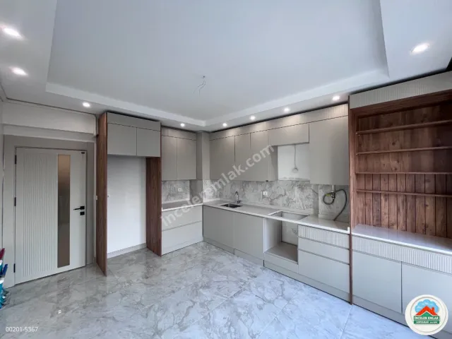 Adıyaman Altınşehir'de Satılık 3.5+1 ARAKAT SIFIR DAİRE