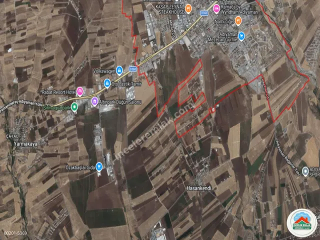 Adıyaman Altınşehirde Satılık 10 dönüm Yatırımlık Tarla