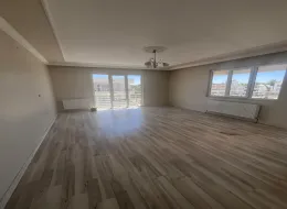 Adıyaman Cumhuriyette Kiralık 3+1 170M2 Daire