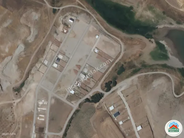 Adıyaman Tecirde Baraj Manzaralı 500M2 BAĞ EVİ YERİ