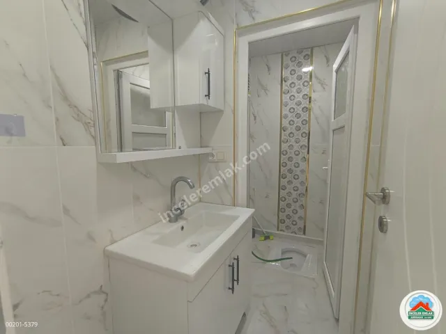 Adıyaman Yeşilyurt Malatya Cad. Üzeri Kiralık 3+1 Daire