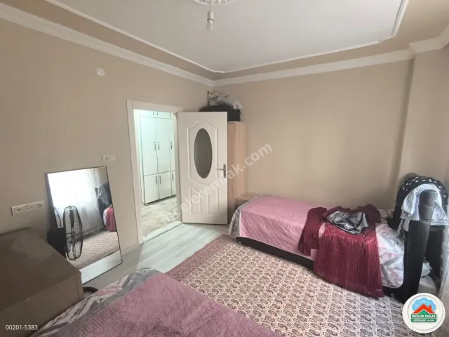 Bahçelievler mah. eski kahta caddesi güneyi 2+1 daire